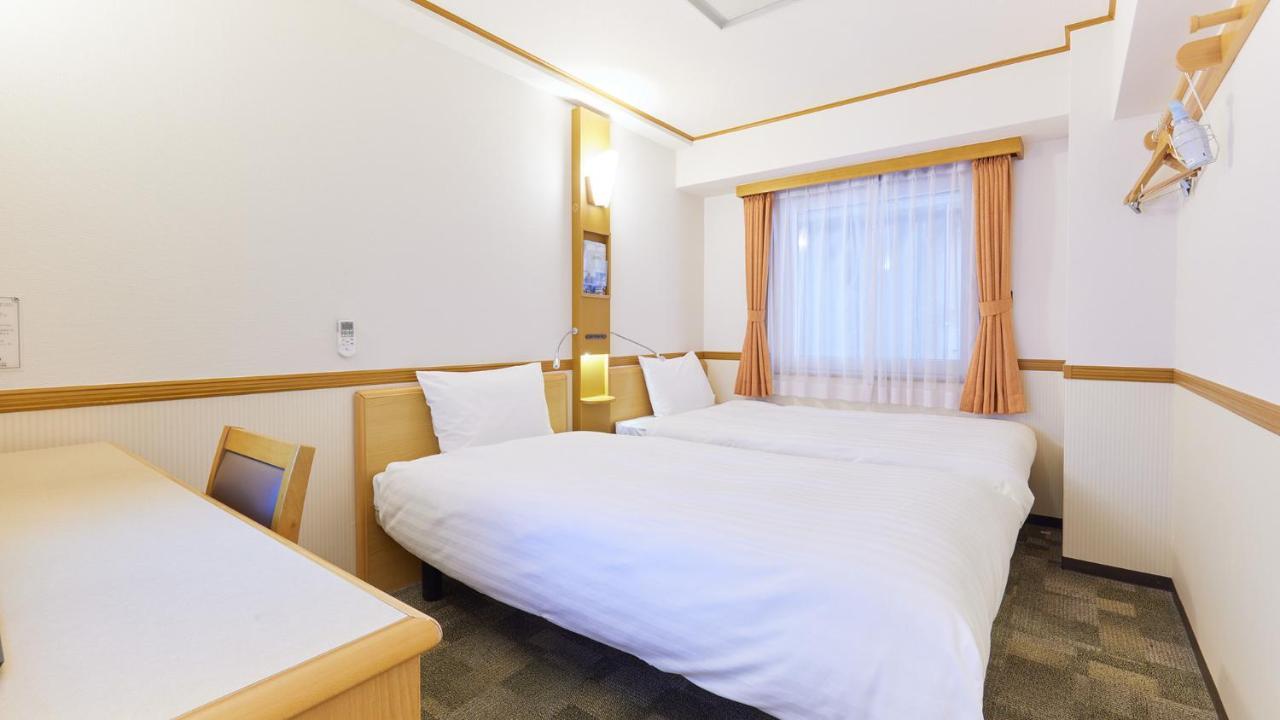 Toyoko Inn Yokohama-Sen Fuchinobe-Eki Minami-Guchi Sagamihara Exterior photo